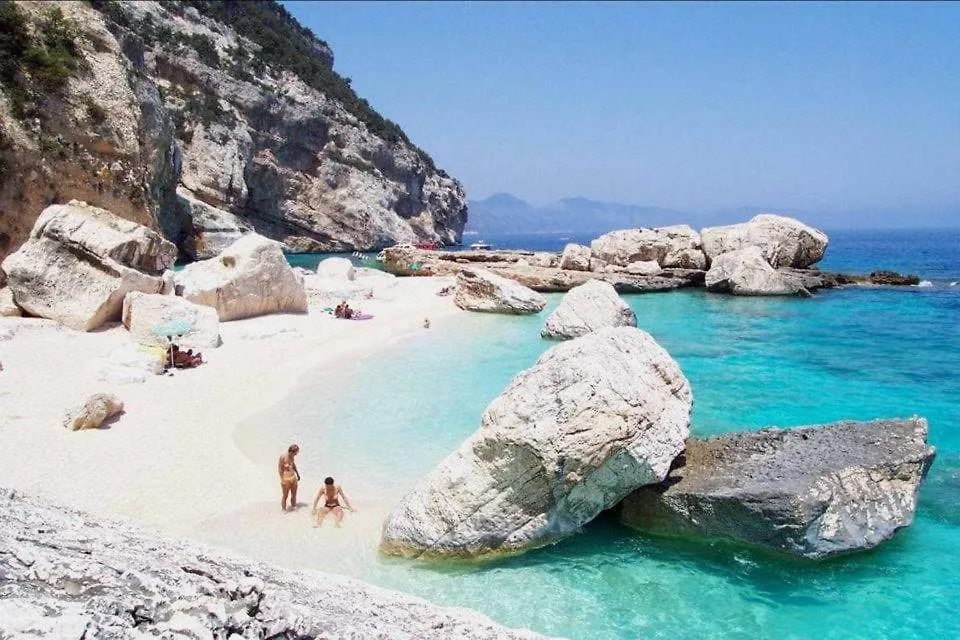 Casa Vacanze A 50 M Dal Mare Cala Gonone 0*,